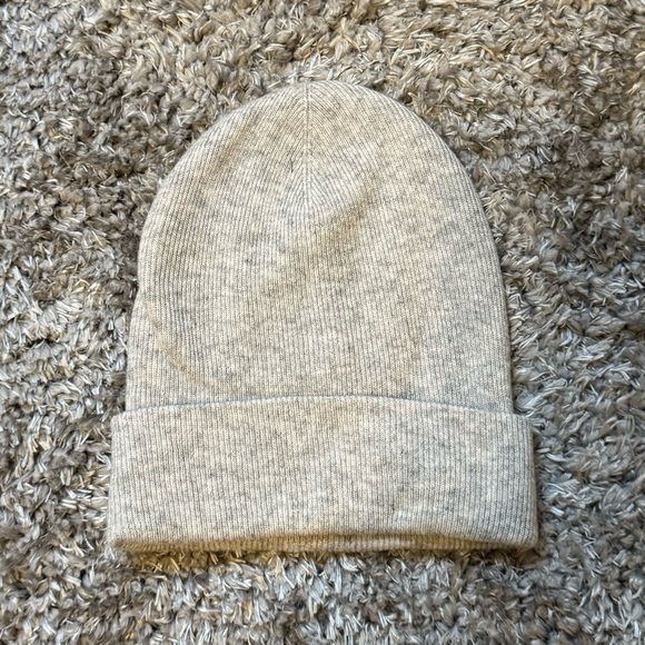 UGG Luxe Knit Cuff Beanie, Grey - One Size Fits Most - Picture 2 of 4